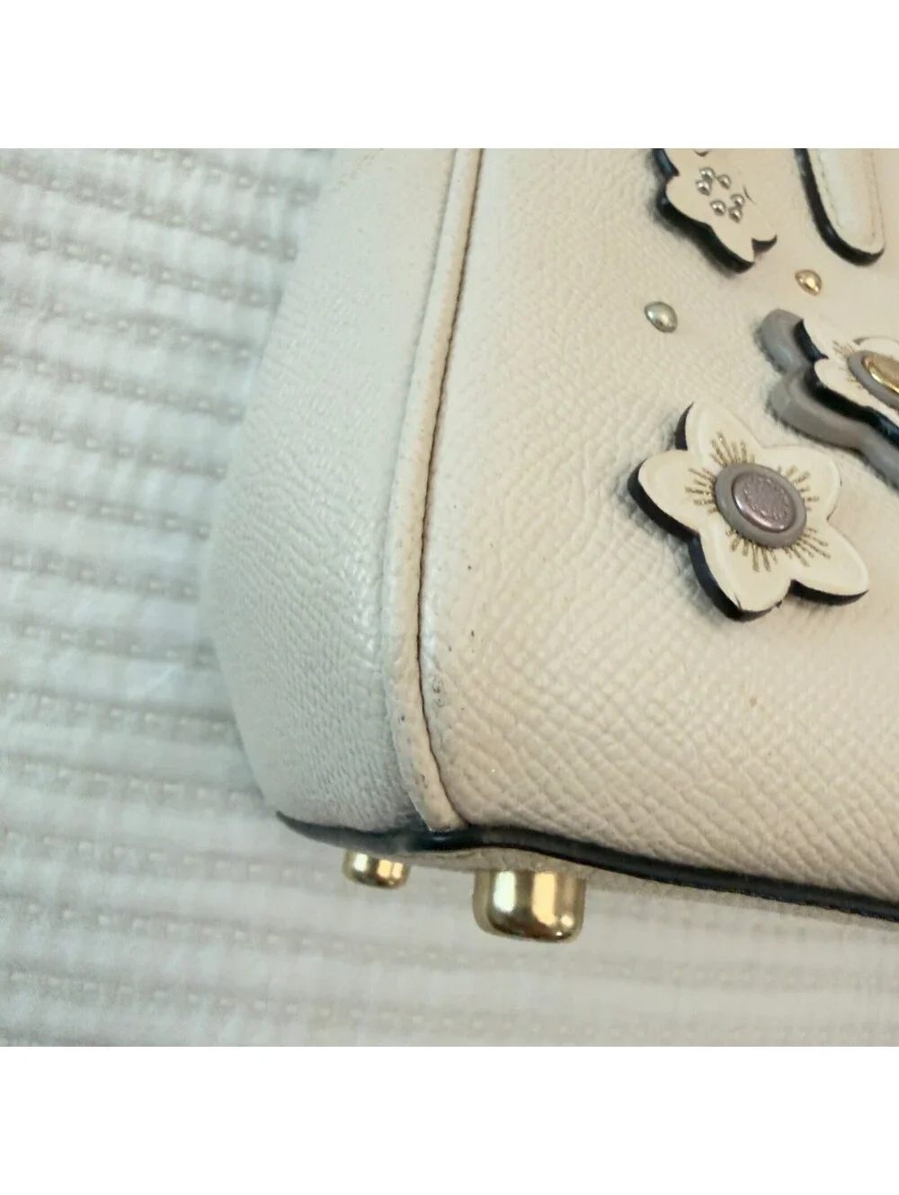 Coach Mini Surrey Carryall Crossgrain Leather Floral Applique Crossbody Chalk